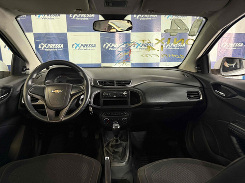 Chevrolet Onix 1.4 MPFI LT 8V FLEX 4P MANUAL