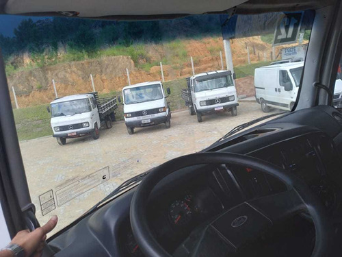 Imagem 8 de 9 de Ford Cargo 1722
