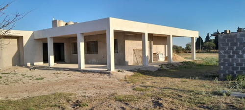 Lote 1 Hectarea Con Casa 320 Mts. Cubiertos