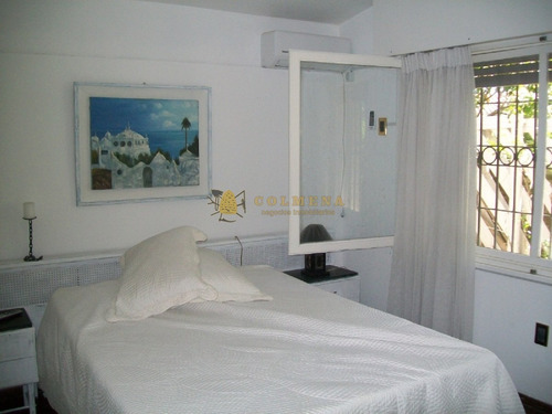 Hermosa Casa En Zona Paradas De La Mansa A Metros Del Mar!!- Ref: 652