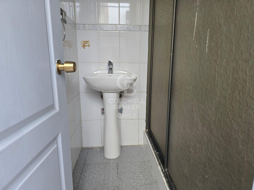 Casa Para Empresa Con Capacidad Para 20-25 Personas.