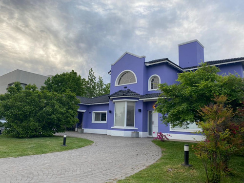 Casa - Barrio La Concepción - Lujan. Oportunidad Excelente Propiedad