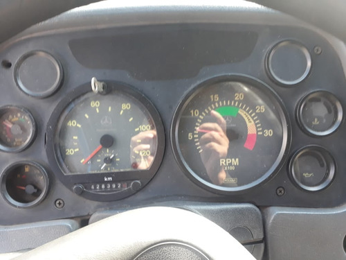 Imagem 10 de 11 de Mercedes Benz 1318 Ano 2003 Chassis,somente Venda!!!!!