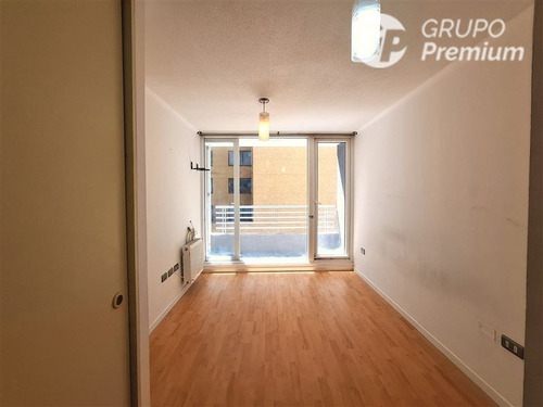 Departamento En Venta De 2 Dorm. En Concepción