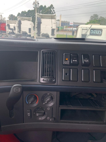 Imagem 9 de 15 de Volvo Fh460 6x2 2013 Automatico /n Scania R440 Axor Vw Daff