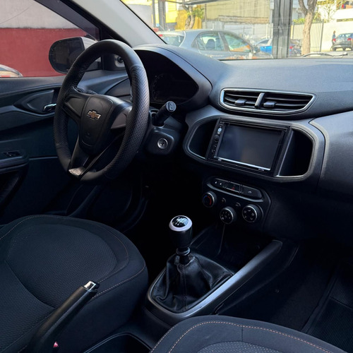 Chevrolet Onix HATCH LT 1.0 8V FlexPower 5p Mec.