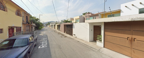 Lujosa Casa En Jiutepec Centro Remate Bancario En La Zona Metropolitana De Cuernavaca Perfecta Inversión Adquiere Tu Patrimonio Hasta En Un 30% De Descuento Sk15