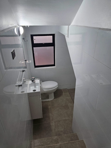 Arriendo Linda Casa 5 Dormitorios 3 Baños 8 Estac Centrica
