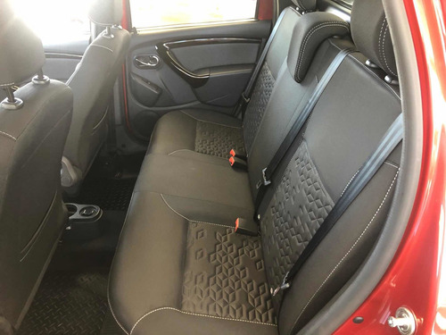 Renault Duster Oroch 2.0