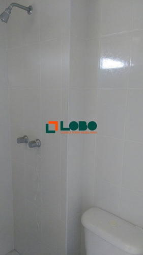 Imagem 3 de 10 de Apartamento Em Excelente Localização - 321