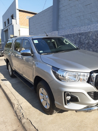 Toyota Hilux 2.8 Cd Srv 177cv 4x4 At 2020