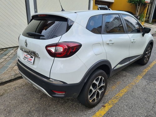 Imagem 5 de 9 de Renault Captur 2019 1.616v Intense Sce X-tronic 5p