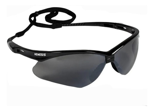 Anteojos de sol Nemesis De protección Unitalla, diseño Deportivo con marco de plástico color negro, lente negra de policarbonato clásica, varilla negra