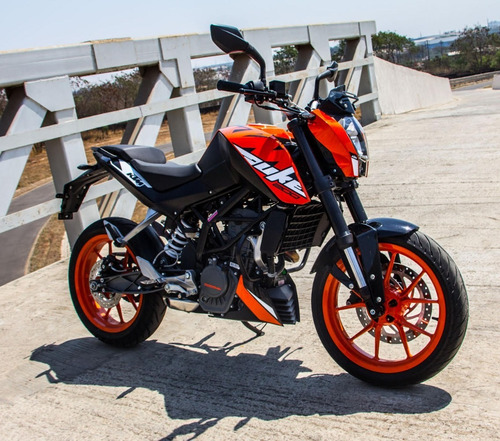 Imagen 4 de 16 de Moto Ktm Duke 200 Naked Pista 0km 2023 Urquiza Motos