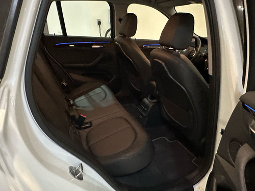 BMW X1 2.0 Sdrive 20ia X Line At