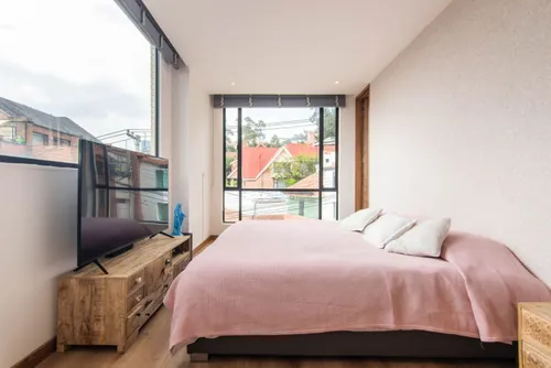 Casa En Venta En Bosque De Pinos. Cod V6939