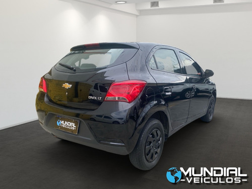 Chevrolet Onix 1.0 Lt 5p