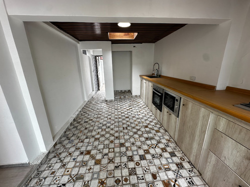 Casa En Remodelación Con Acceso Al Parque-descuento Comisión