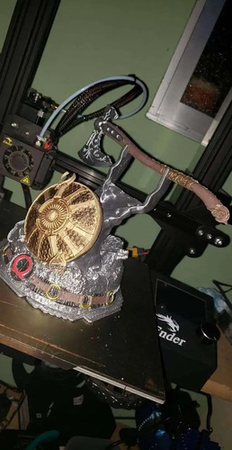 Soporte De Control Para Consolas / Celular Kratos Sin Pintar
