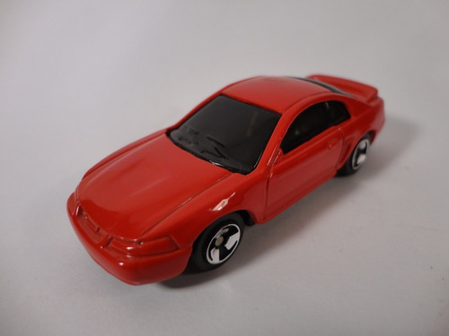 Maisto 1999 Ford Mustang Gt (color Rojo)