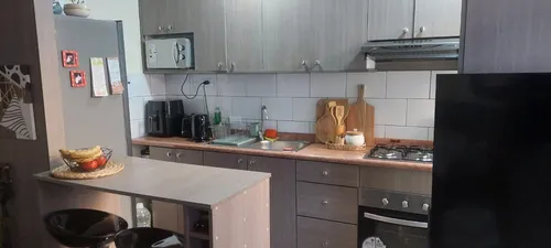 Precioso Depto. 3 Dormitorios Primer Piso Gomez Carreño