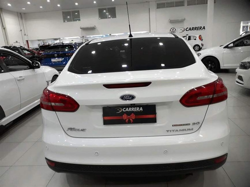 Ford Focus 2.0 TITANIUM FASTBACK 16V FLEX 4P POWERSHIFT