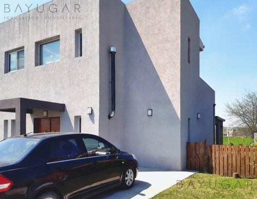 Imagen 1 de 14 de Alquiler - Casa En Alquiler En La Cañada De Pilar Bayugar Negocios Inmobiliarios