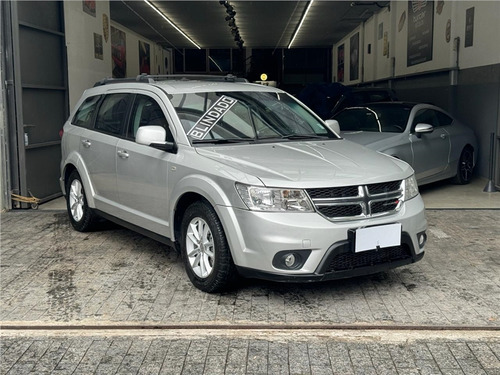 Dodge Journey 3.6 SXT V6 GASOLINA 4P AUTOMÁTICO