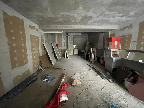 Arriendo Local Comercial De 72,59 M2, Metro Monte Tabor