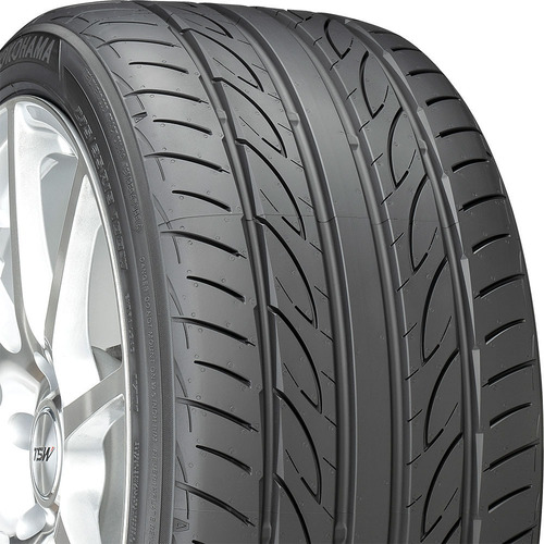Llanta 215/45 R18 93w Advan V701 Yokohama