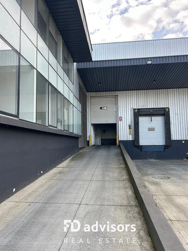 Arriendo De Bodega Con Cámara De Frío 312 M2 - Temuco