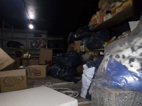 Imagen 9 de 11 de Dock Sud, Fondo De Comercio Zapateria Barrial, 30 Años