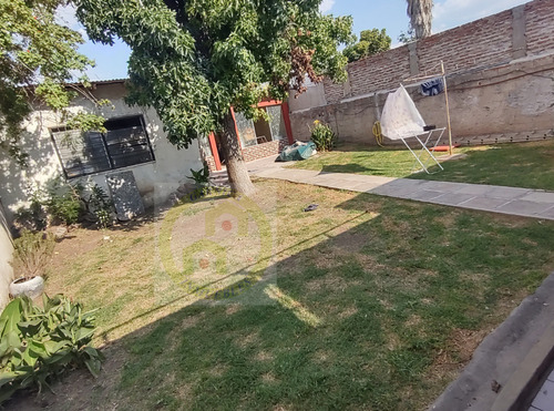 Casa Americana En El Corazon De San Antonio De Padua - Ubicacion Privilegiada
