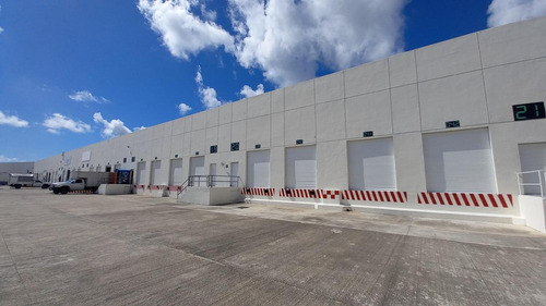 Imagen 9 de 11 de Bodega Renta 300 M2 Cancún