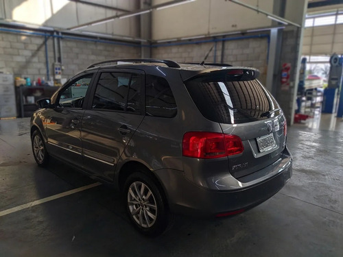 Imagen 13 de 14 de Volkswagen Suran 1.6 Imotion Highline 110cv