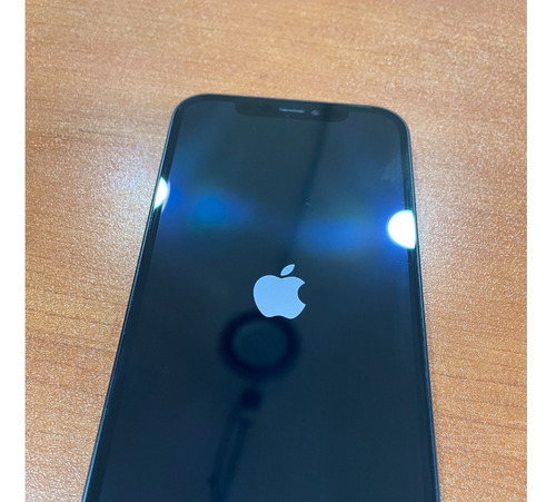 Imagen 4 de 4 de Apple iPhone 12 (64 Gb) - Negro