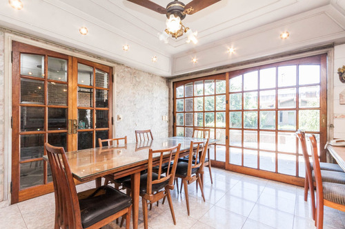 Venta Imponente Chalet S/lote De 17x48 Lanús Este