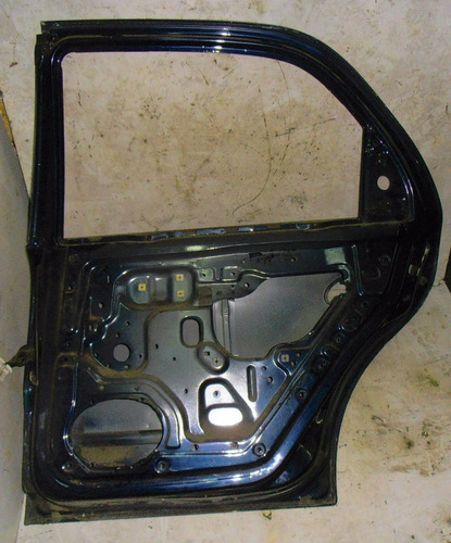 Puerta Trasera Derecha Kia Clarus Año 1998