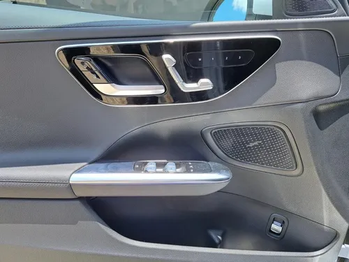Mercedes-Benz C 350e AMG LINE TP 2.0CC