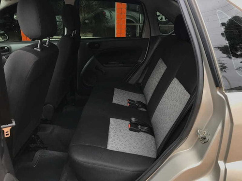 Imagem 10 de 11 de Ford Fiesta Sedan1.6flex 2012