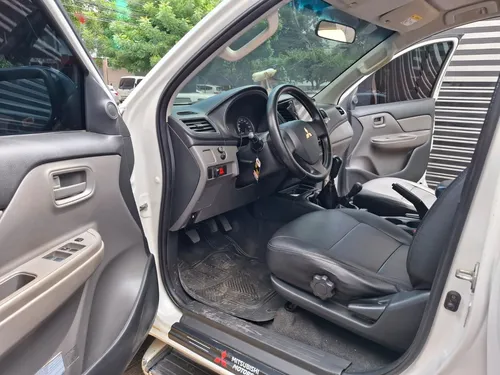 Mitsubishi L200 SPORTERO 2.5 High Power