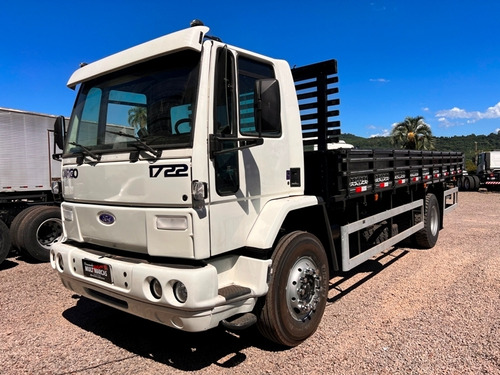 Ford Cargo 1722 - Carroceria 4x2