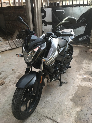 Bajaj Ns 200