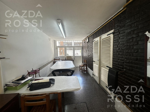 Casa En Venta En Adrogue