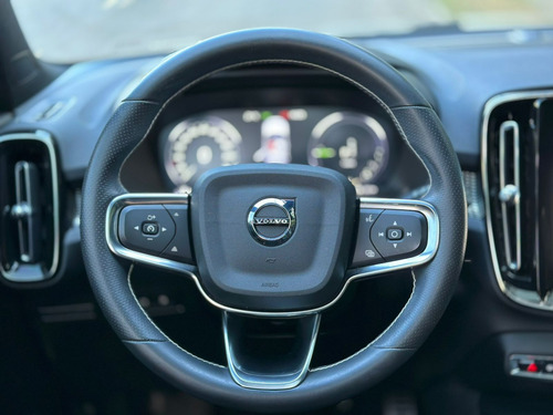 Volvo XC40 1.5 T5 RECHARGE R-DESIGN GEARTRONIC