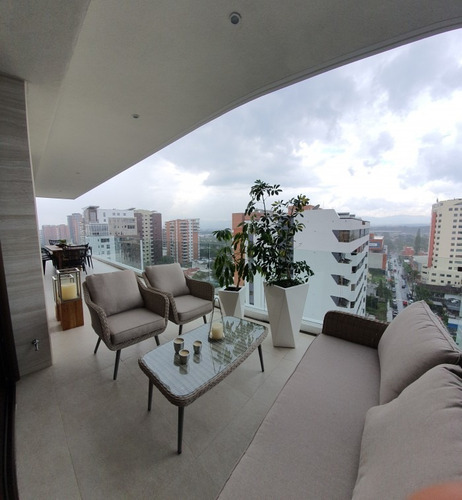 Imagen 1 de 5 de Vendo Exclusivo Apartamento Con 389m2 En Zona 14 - Pva-021-02-13-6