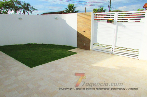 Imagem 2 de 24 de Casa Em Itanhaem Nova 2 Dorms Sendo 1 Suite Piso Porcelanato Espaço Gramado Garagem 3 Carros