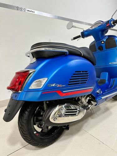 Imagen 2 de 15 de Vespa Super Sport 300 Hpe Retro Scooter Permutas Bbva 0 %