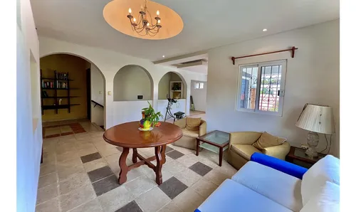Casa En Venta Cerca De Ave Colegios