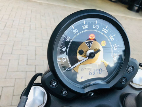 Imagem 12 de 14 de Triumph Bobber 1200